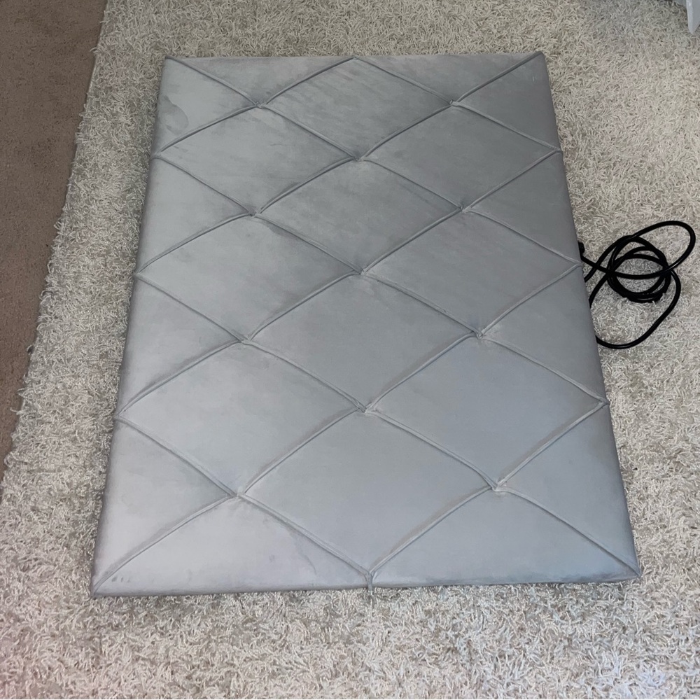Dormify grey charging headboard